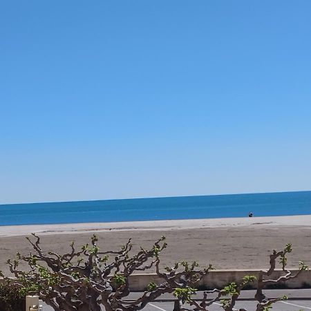 Superbe Appartement Avec Vue Sur Le Port Et Plage Saint-Pierre-la-Mer  Екстер'єр фото